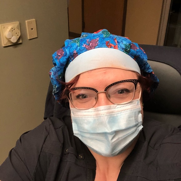 SUMMERTIME !!! Meet your Posher, April - Picture 7 of 9